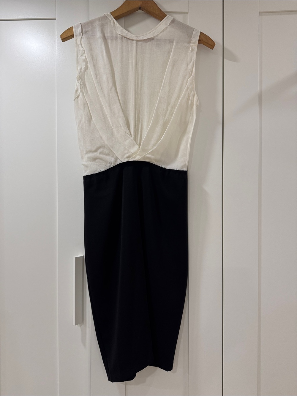Esley Collection Sleeveless Two-Tone Midi Dress in White and Black